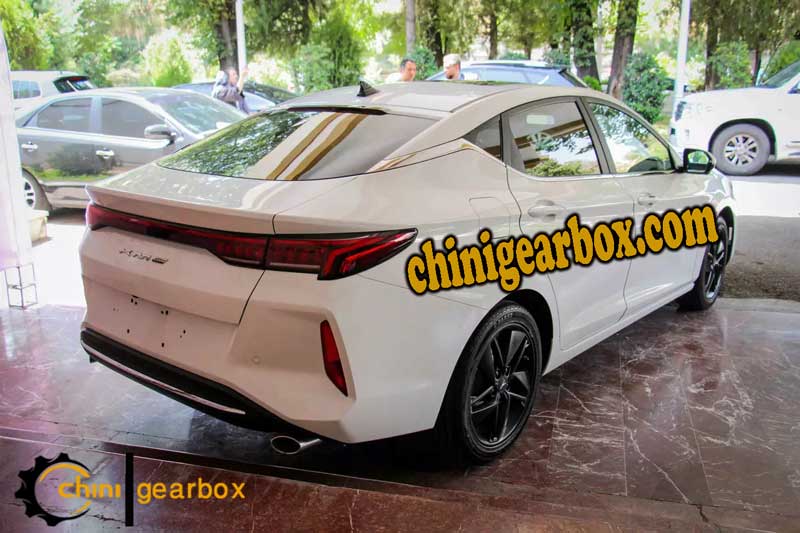 بهترین تعمیرگاه گیربکس اتوماتیک کی ام سی J7 در تهران